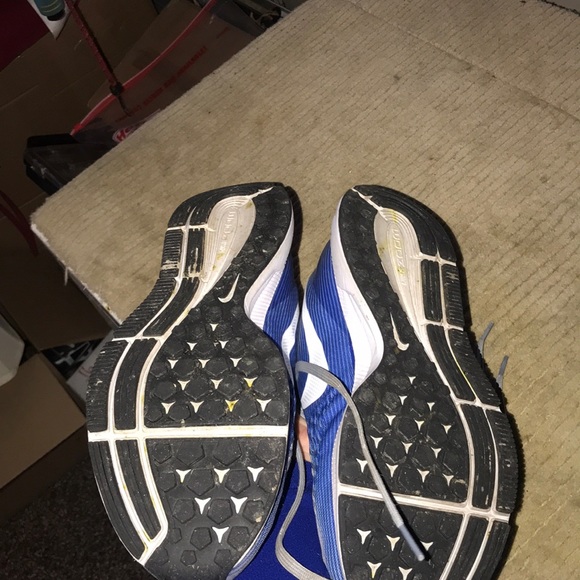 Nike’s shoes - Picture 4 of 4